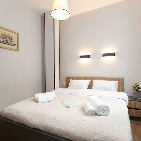 Wehost Apartment Near Fabrika Tbilisi Zewnętrze zdjęcie